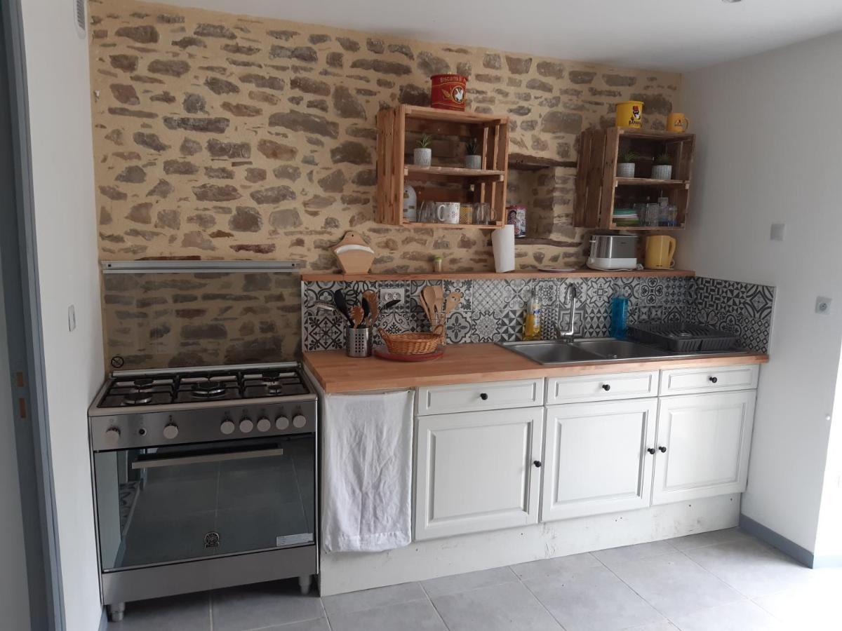 Gite « Chez Albertine Et Therese » Ruffigné Exterior foto